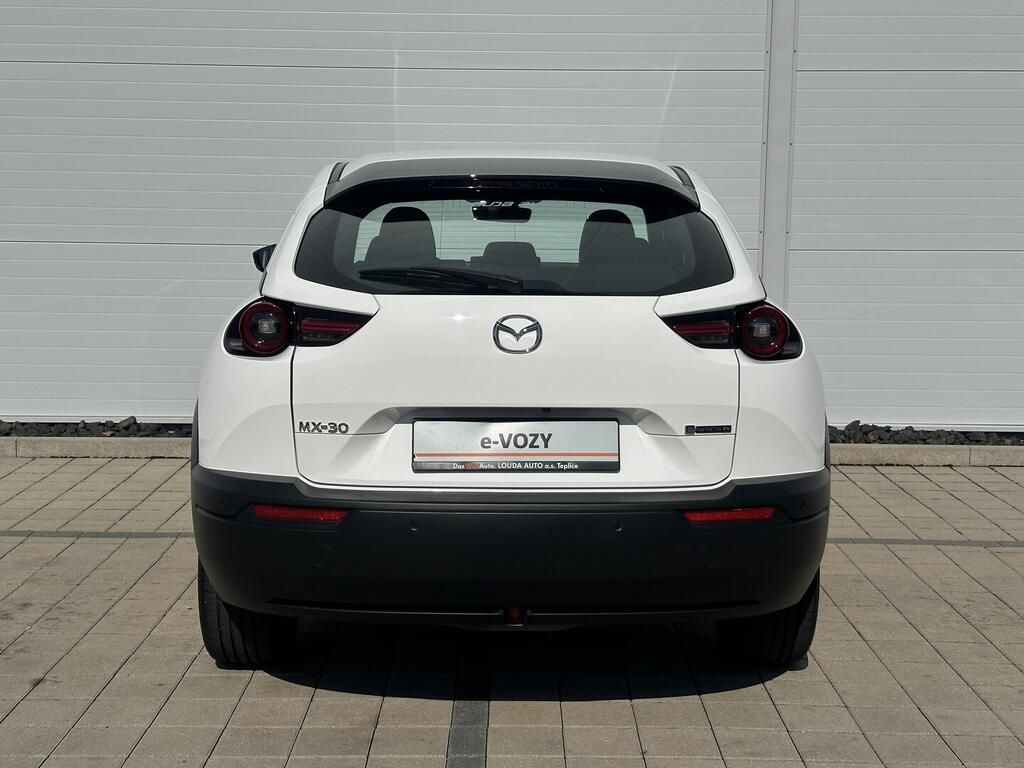 Mazda MX-30, 107 kW - fotka 6