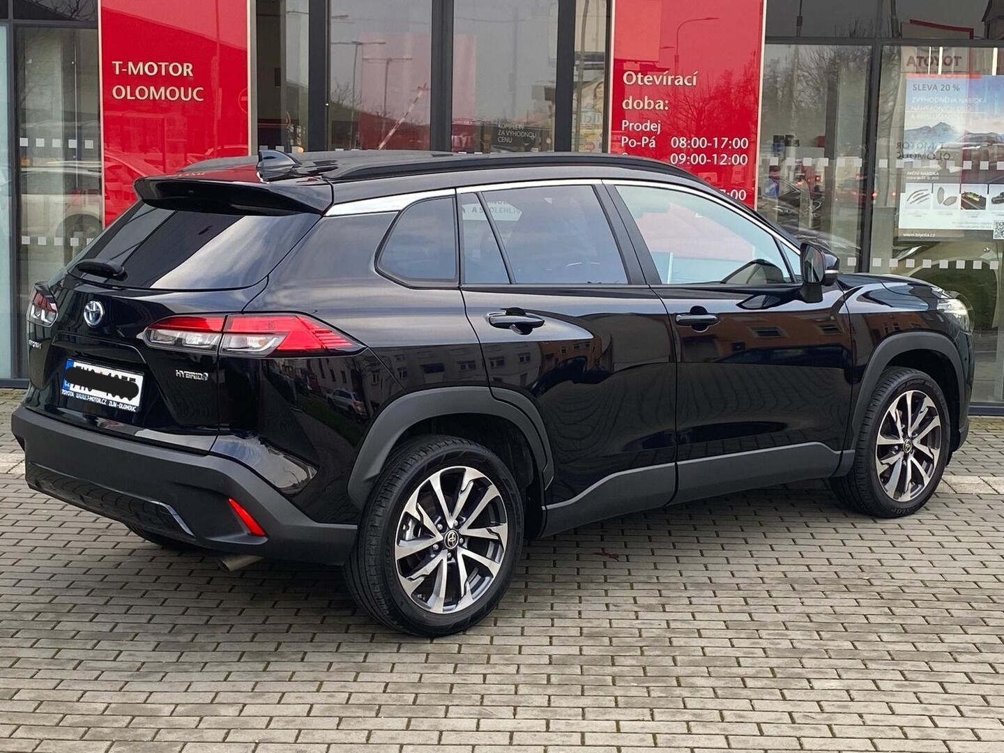 Toyota Corolla Cross, 2.0 Style Tech AWD - fotka 2