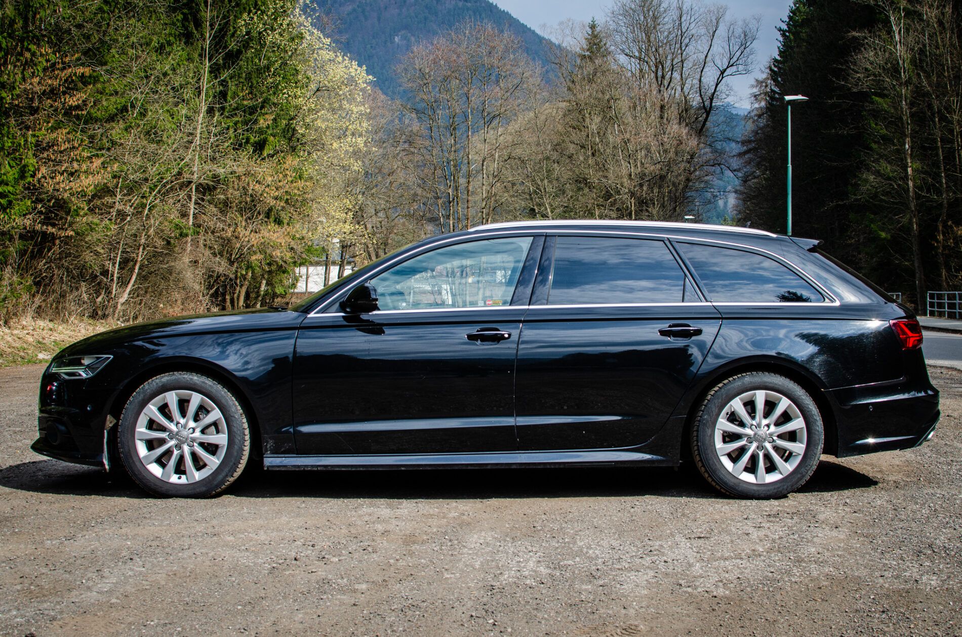 Audi A6 Avant - fotka 4