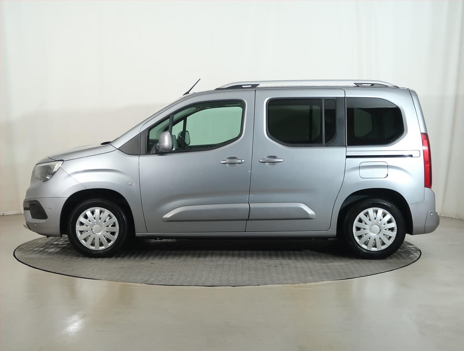 Opel Combo, 1.5 CDTI, Life, 5 míst - fotka 3