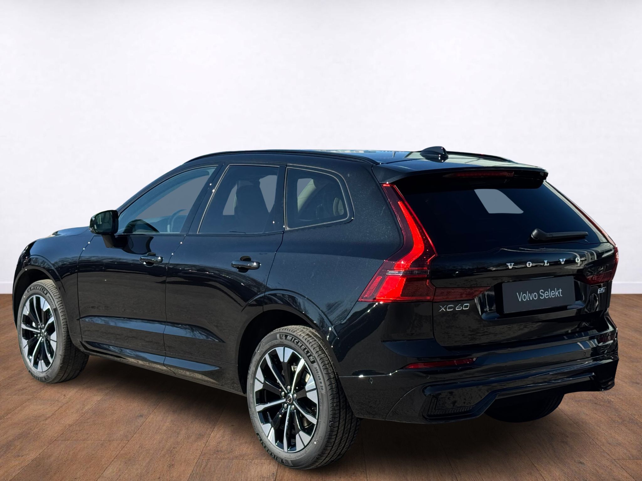 Volvo XC60, PLUS B5, 360°, Harman, Matrix - fotka 3