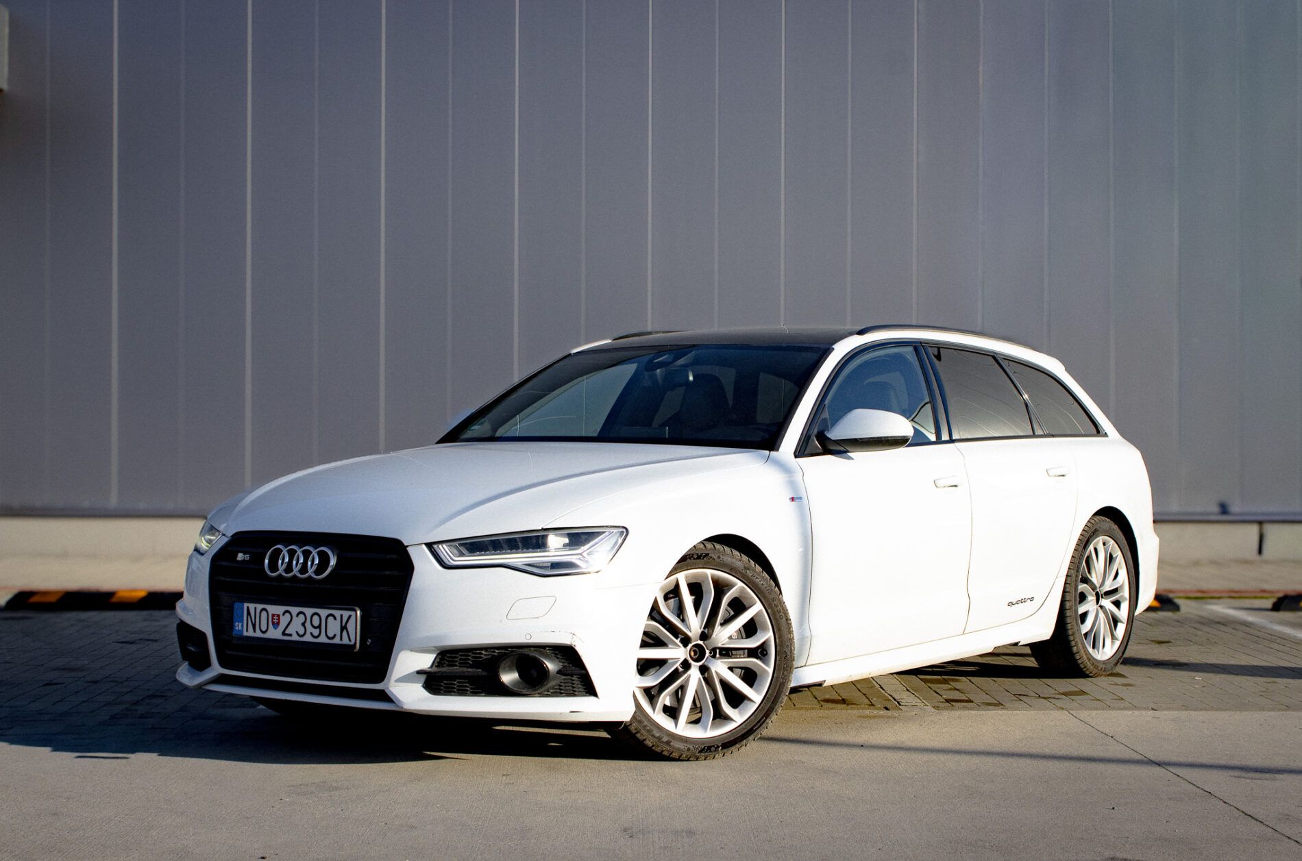 Audi A6 Avant