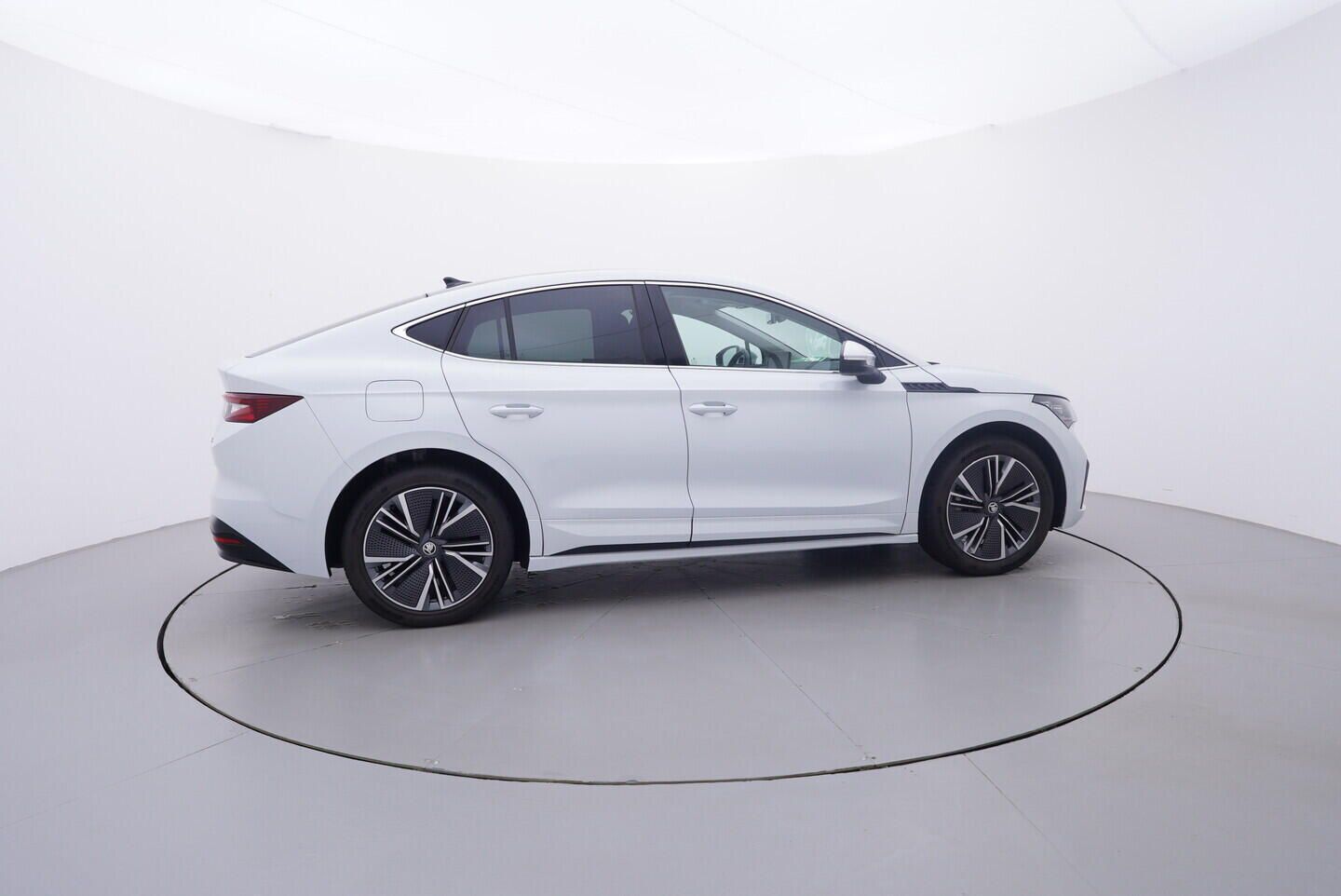 Škoda Enyaq, 82 kWh 210 kW - fotka 6