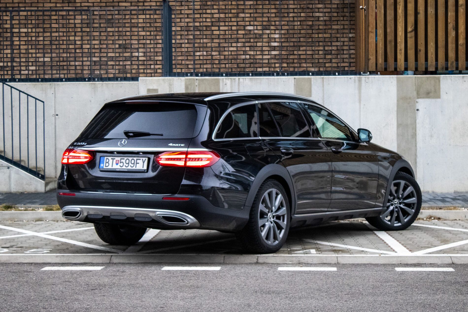 Mercedes-Benz, E trieda All-Terrain - fotka 6