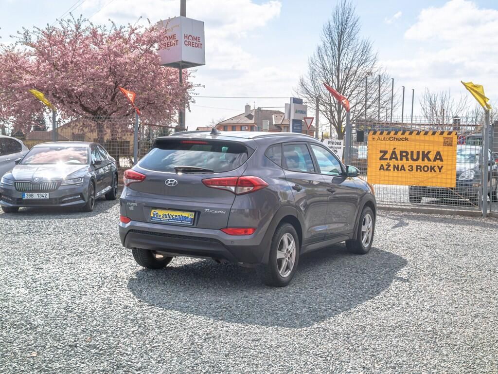 Hyundai Tucson, ČR 1.7D 85KW – 49.550km - fotka 5