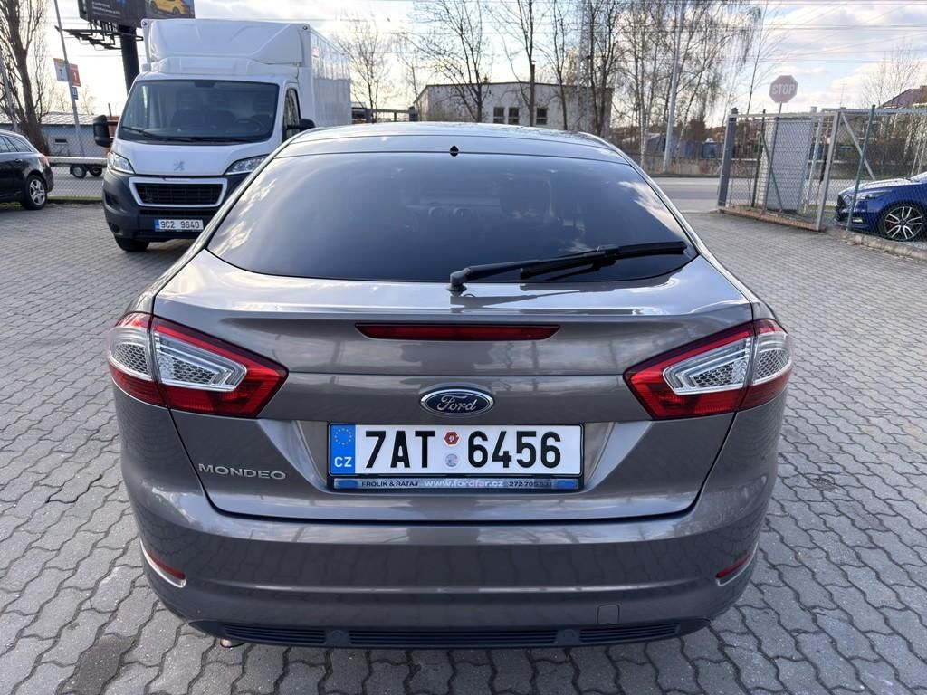 Ford Mondeo, 1.6i 118 kW serviska - fotka 4