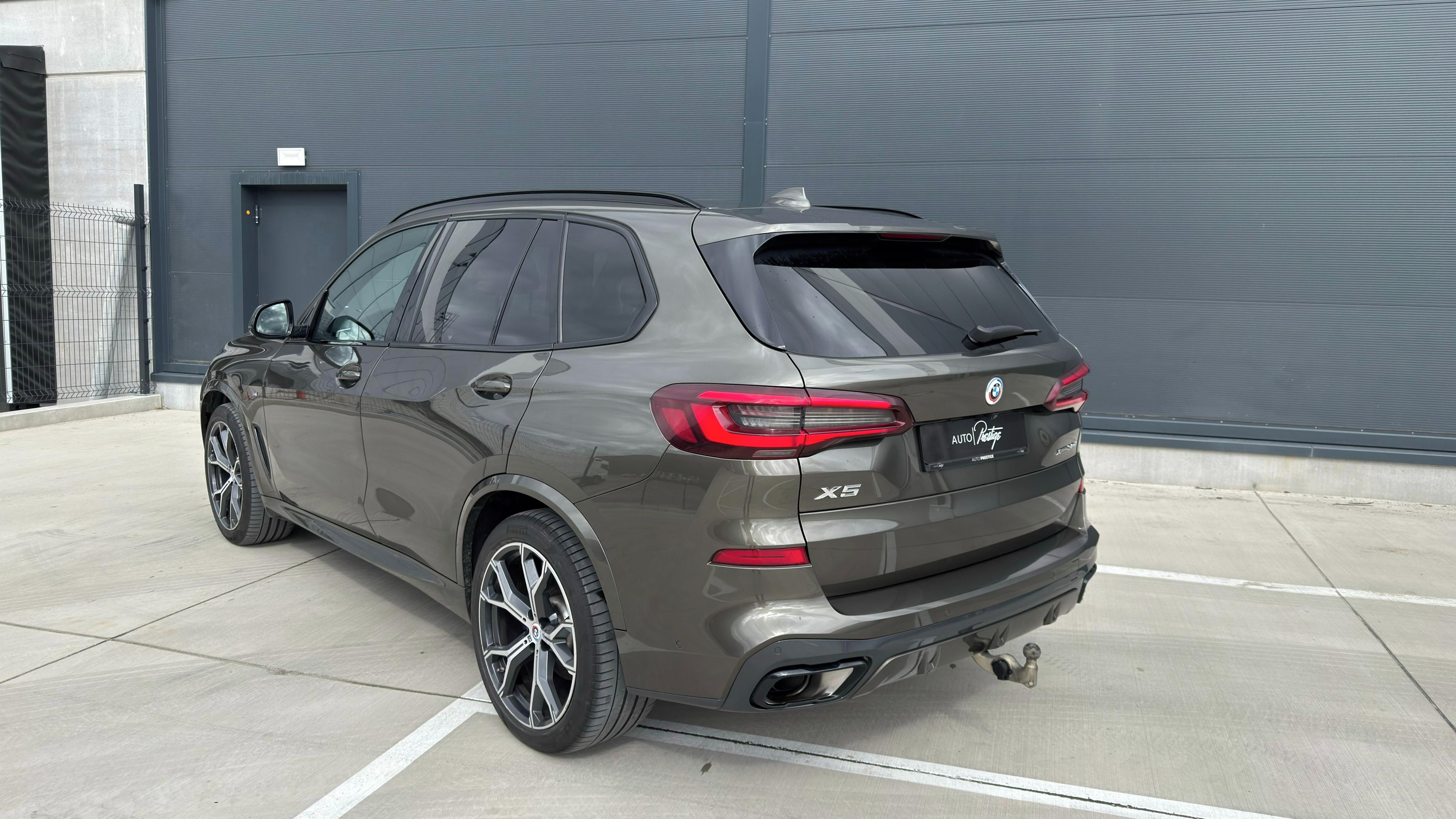 BMW X5, 30d, 1.majitel,pano,individual - fotka 5