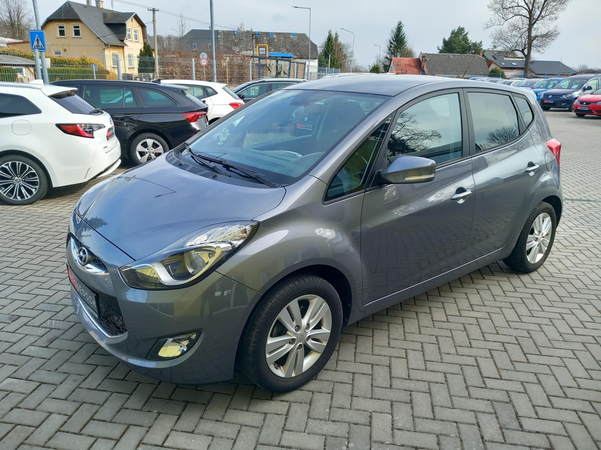 Hyundai ix20, 1,4CRDi SERVISKA VYHŘ.SEDADLA - fotka 3