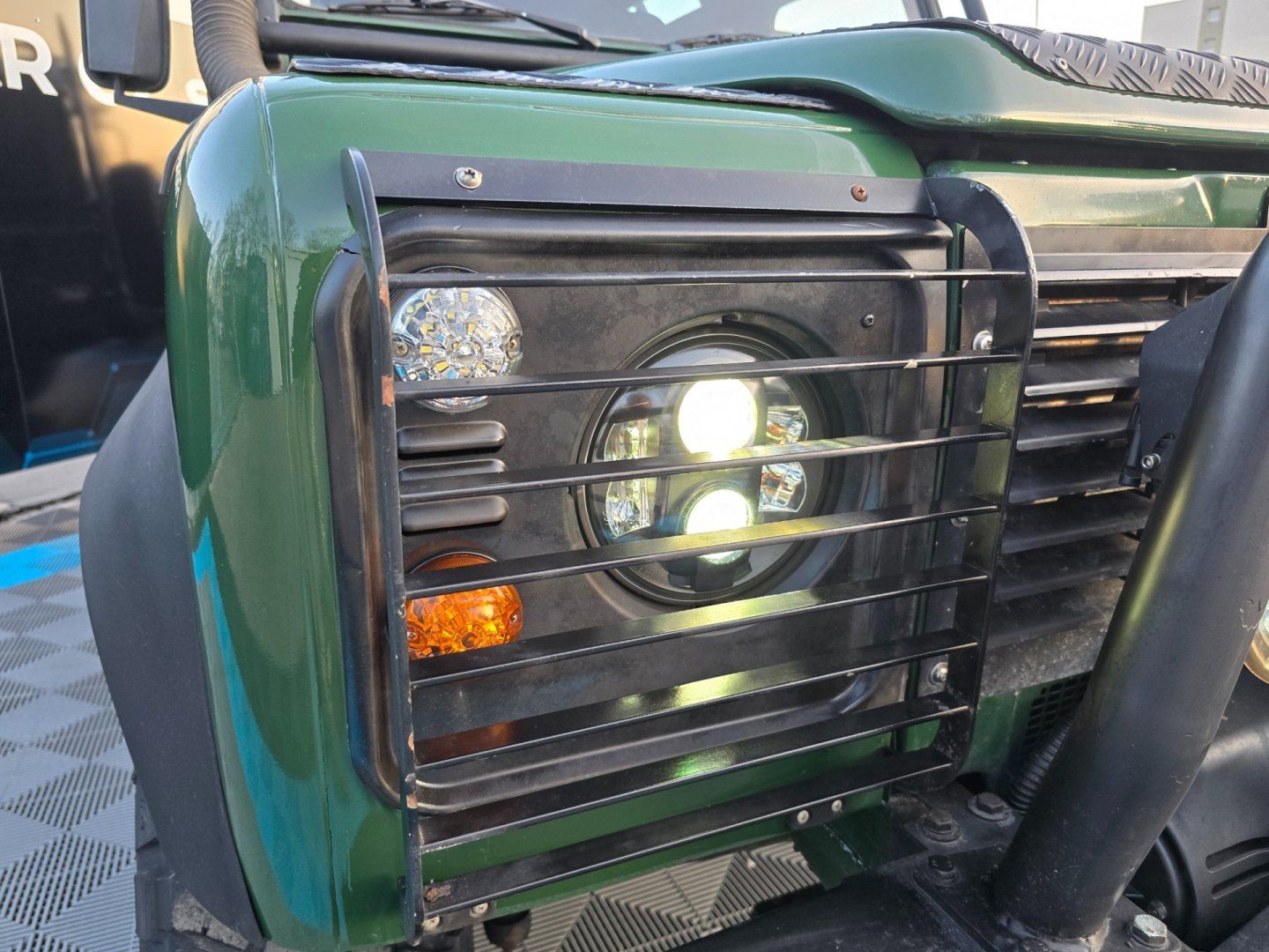 Land Rover Defender, TD5/1999/90KW - fotka 4