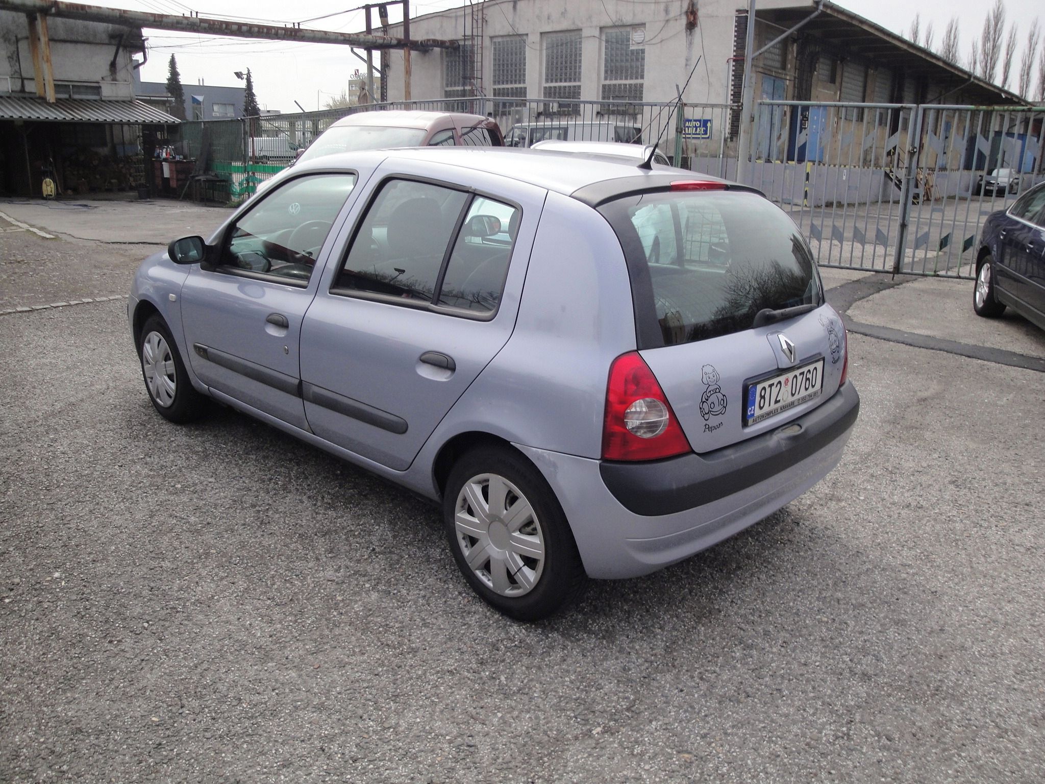 Renault Clio, 1.2i,43kw - fotka 5