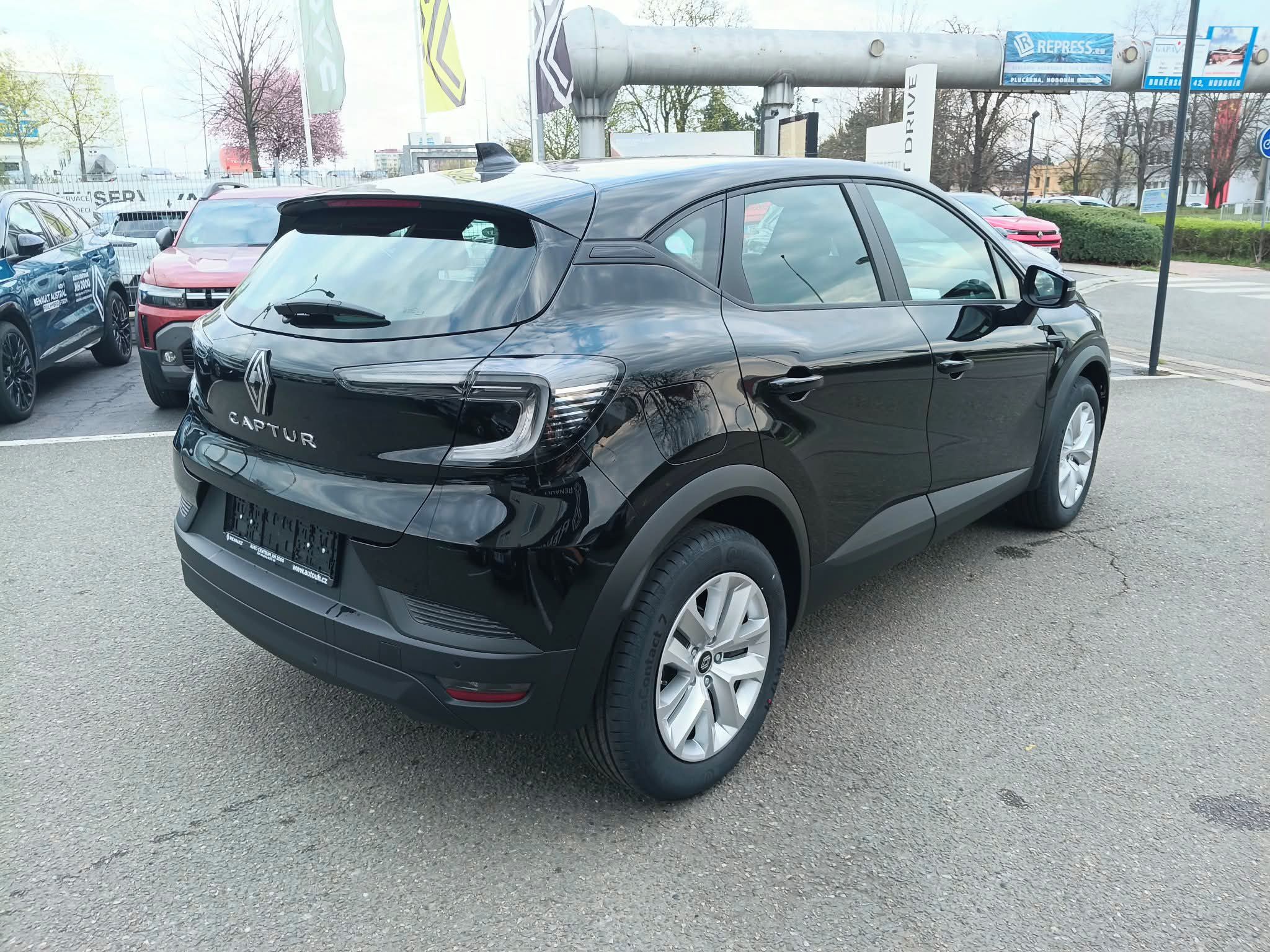 Renault Captur, evolution TCe 115 - fotka 5