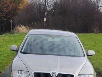 1,6 benzín, 85 kW
