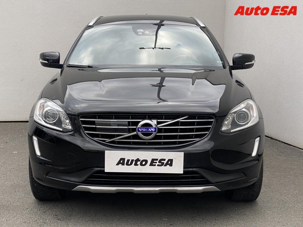Volvo XC60, 2.0D,Summum,bixen,kůže - fotka 2