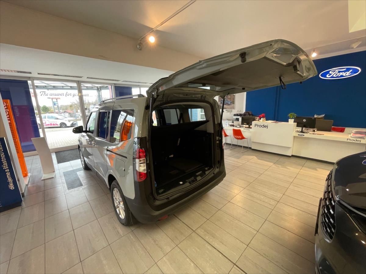Ford Tourneo Courier, 1,0 EcoBoost  Titanium L1 - fotka 5