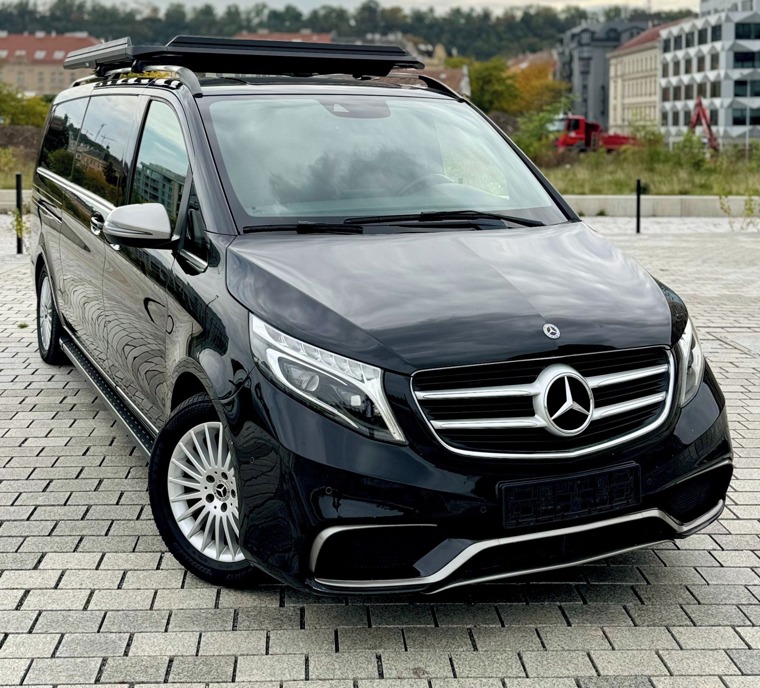 Mercedes-Benz Třídy V, AVANTGARDE HASHAS VIP