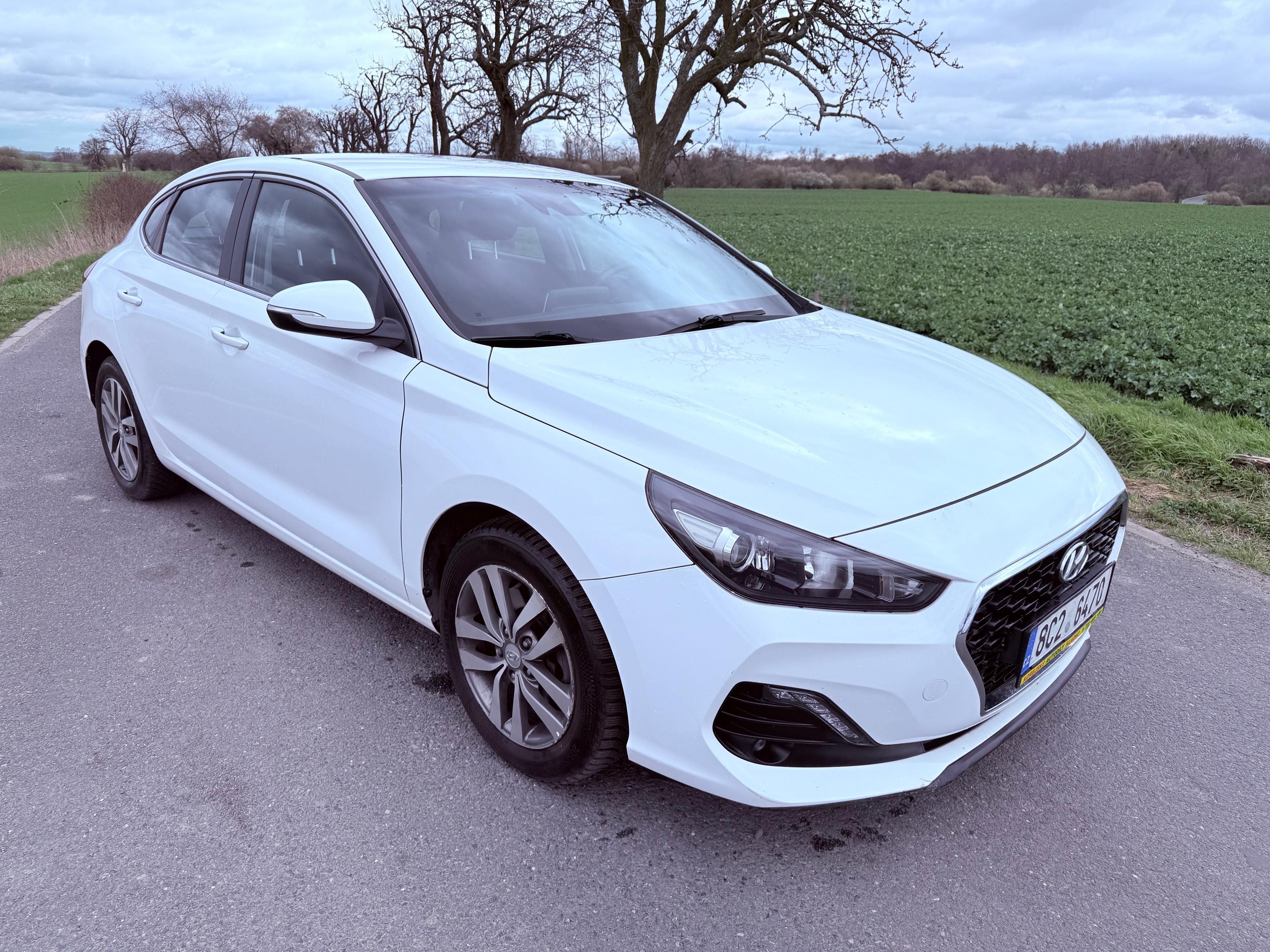 Hyundai i30, 1.4 TGDi 103kW - fotka 2
