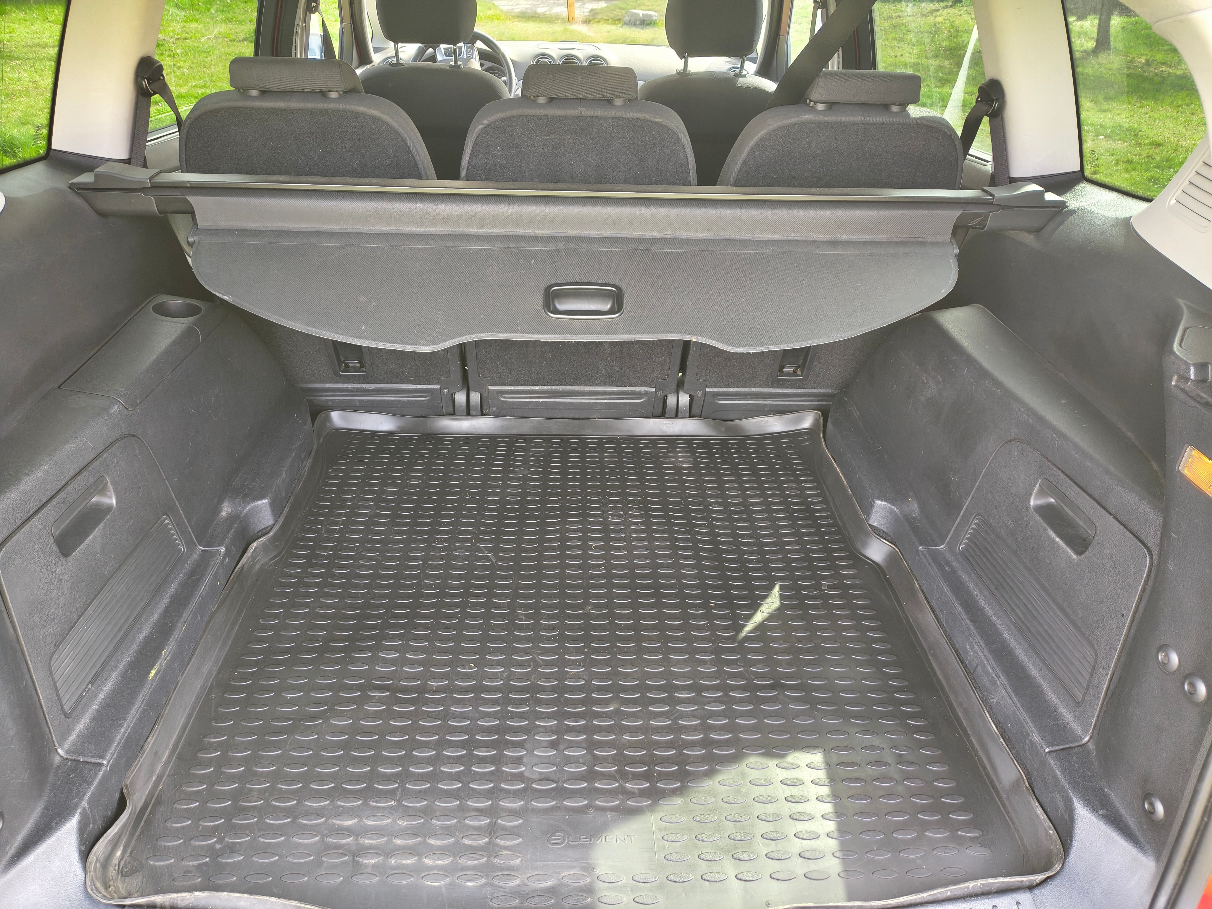 Ford S-MAX, 2.2 TDCI 129kW, servis 3/2026 - fotka 3