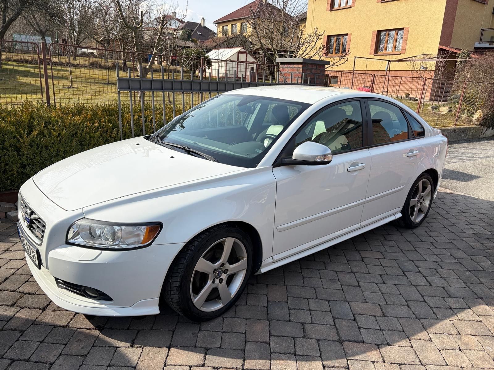 Volvo S40, 1.6 Diesel - Servisováno - fotka 5