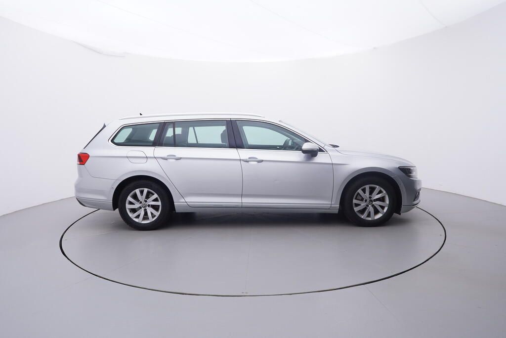 Volkswagen Passat Variant, Business 2.0 TDI 110 kW - fotka 6