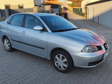 Seat Cordoba 1.2 sedan
