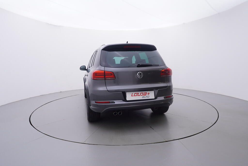 Volkswagen Tiguan, R-Line CityScape 2.0 TDI 130 k - fotka 4