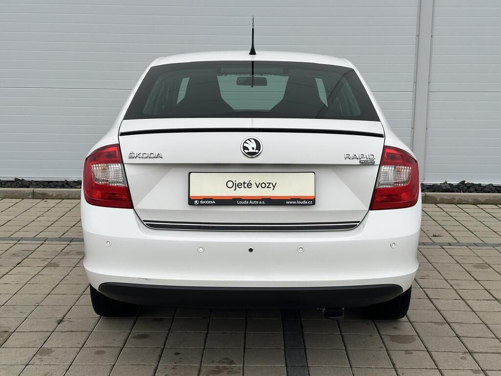 Škoda Rapid, Ambition 1.2 TSI 63 kW - fotka 6
