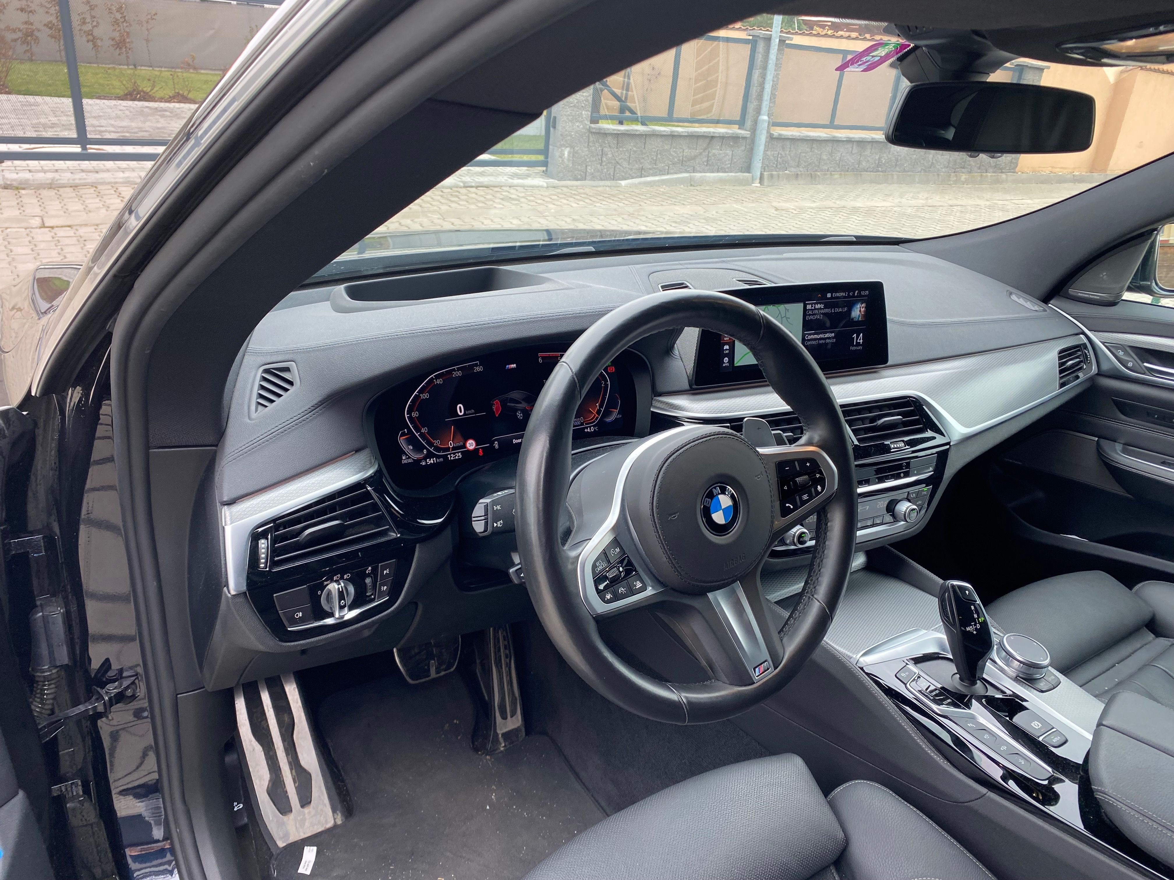 BMW Řada 6, GT 640dxDrive•M•HUD•Kůže•1 maj - fotka 4