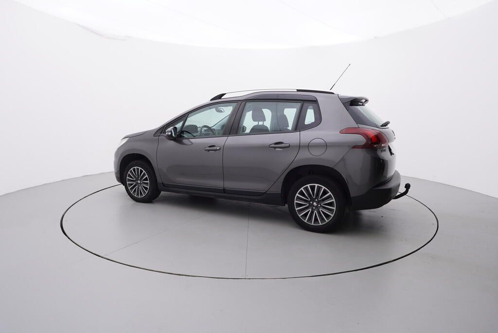 Peugeot 2008, 1.6 73 kW - fotka 3