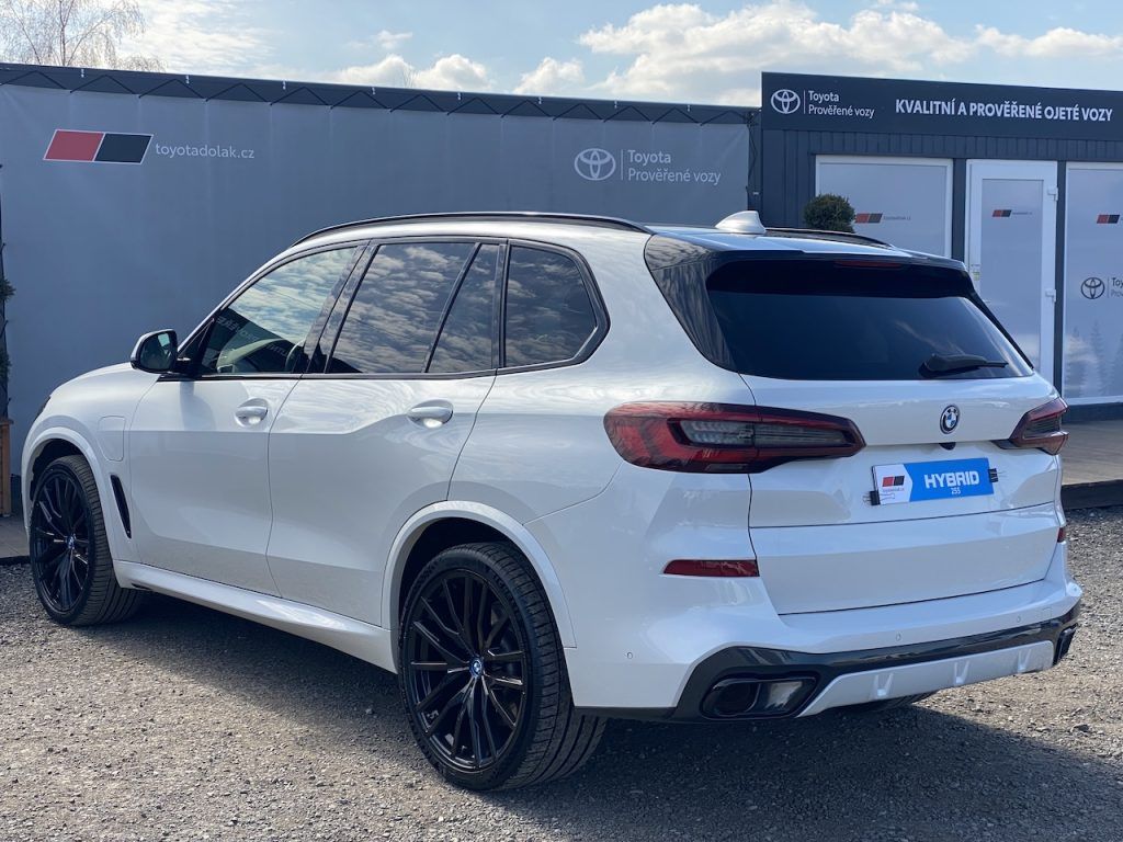 BMW X5, xDrive45e, ČR, tažné, 4x4, DPH - fotka 4
