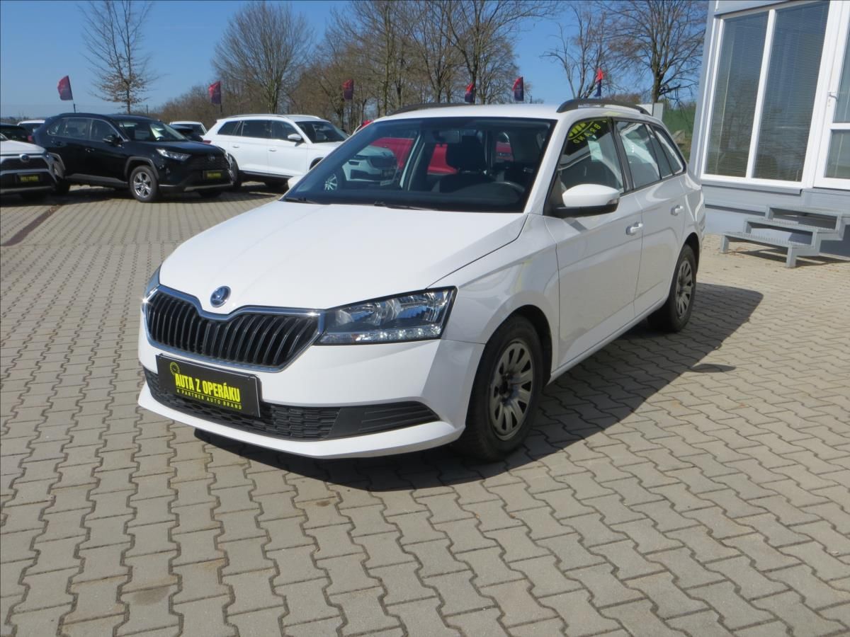 Škoda Fabia, 1,0 TSI Active ČR - fotka 3