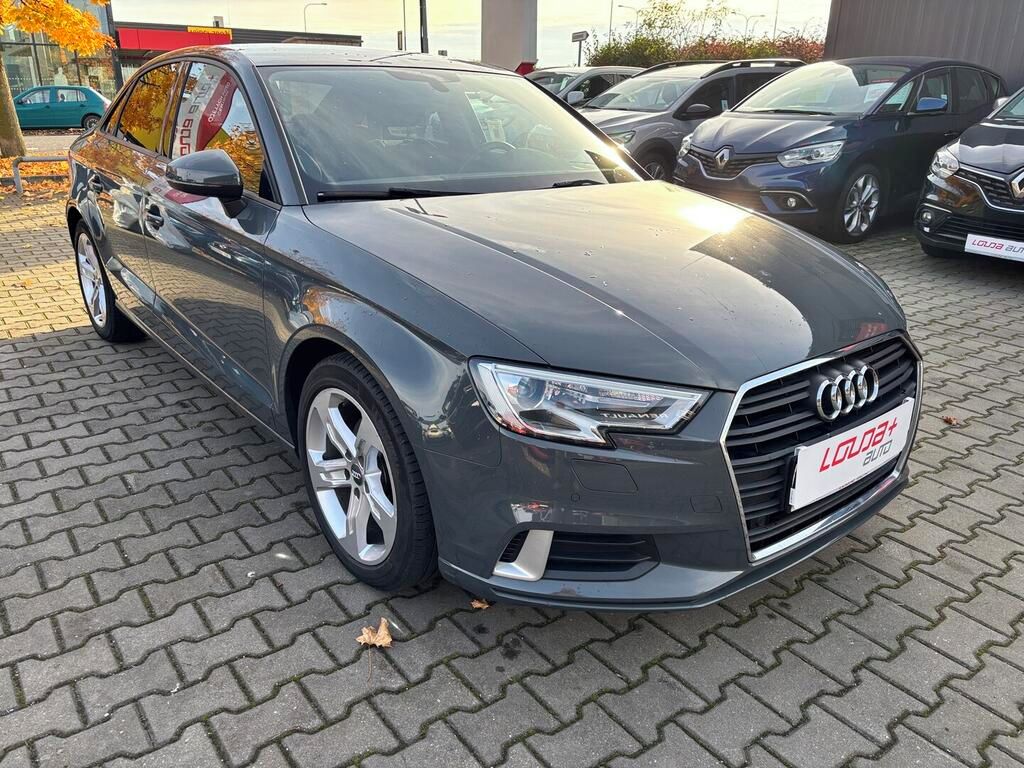 Audi A3, 1.6 TDI 85 kW - fotka 3