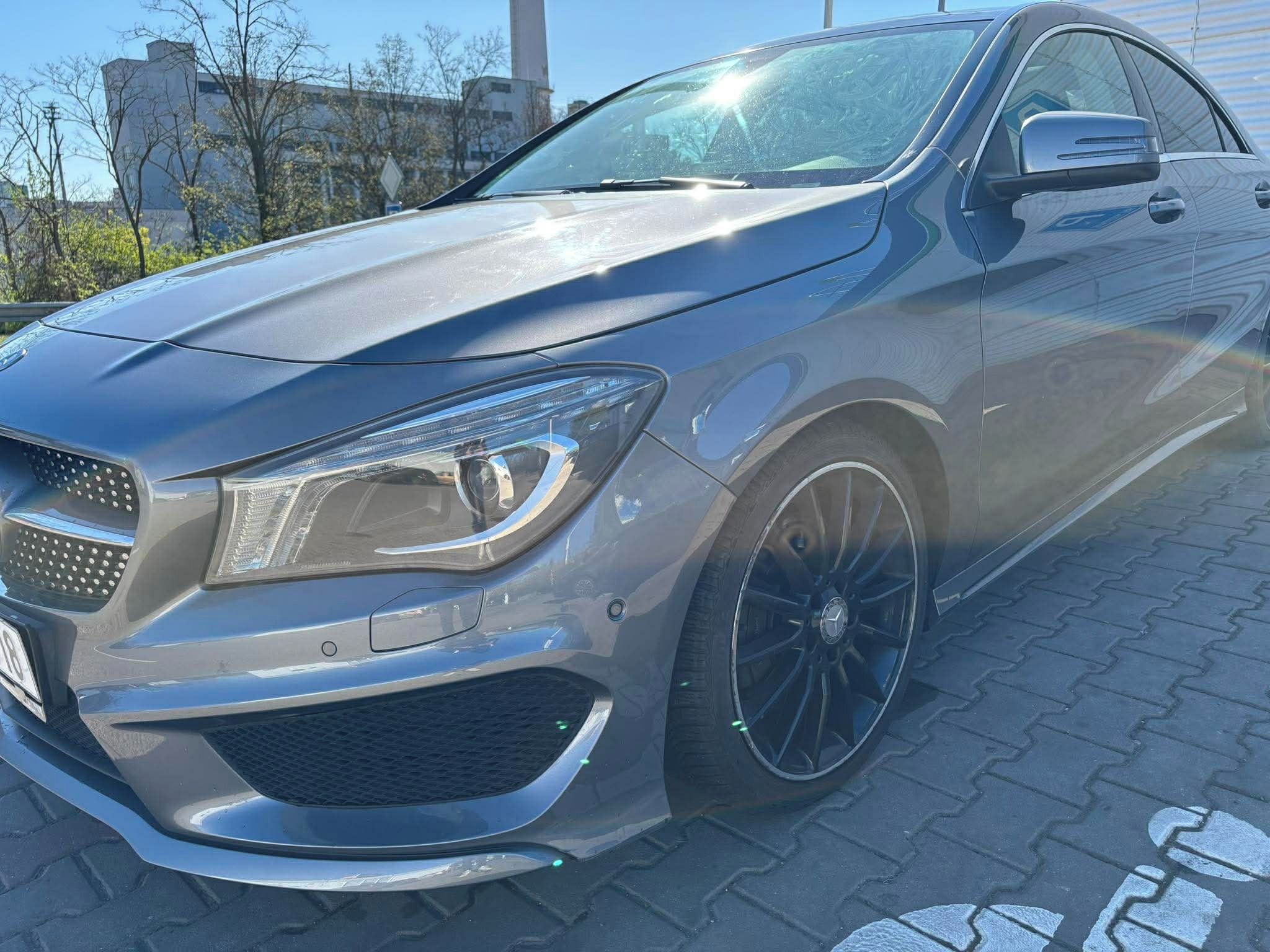 Mercedes-Benz CLA, Mercedes-Benz CLA 220 CDI - fotka 3