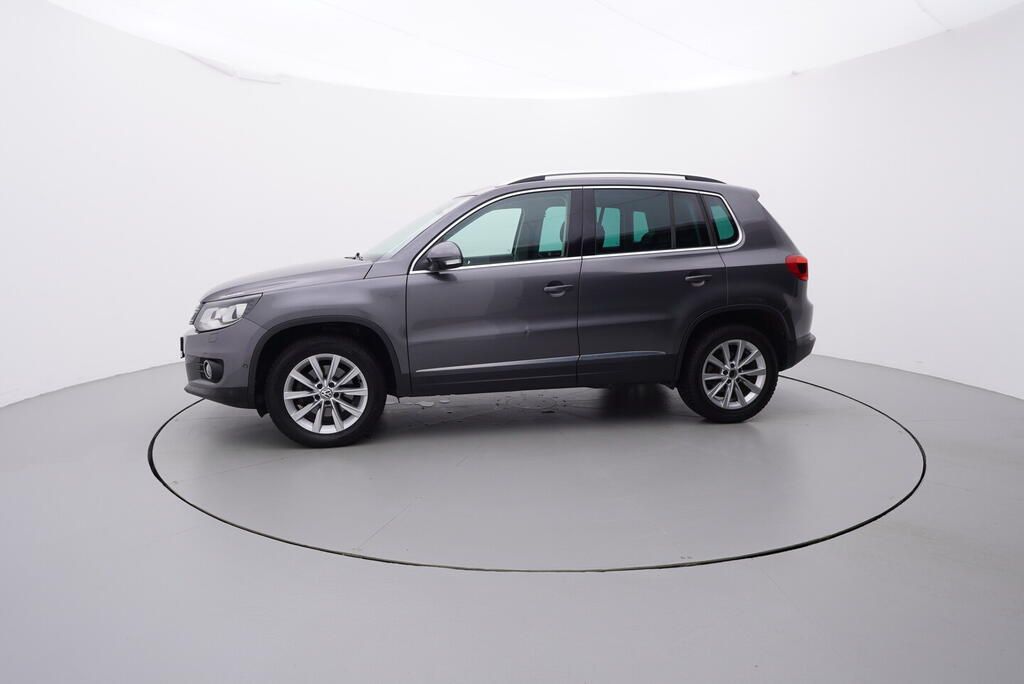 Volkswagen Tiguan, Carat 2.0 TDI 130 kW - fotka 2