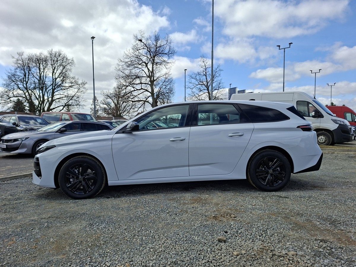 Peugeot 308, SW STYLE Hybrid 145 e-DCS6 - fotka 4