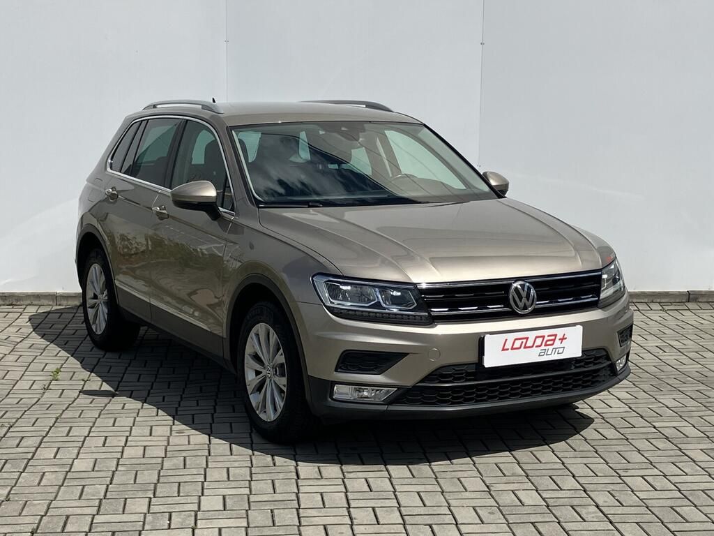 Volkswagen Tiguan, Comfortline 2.0 TSI 132 kW - fotka 5