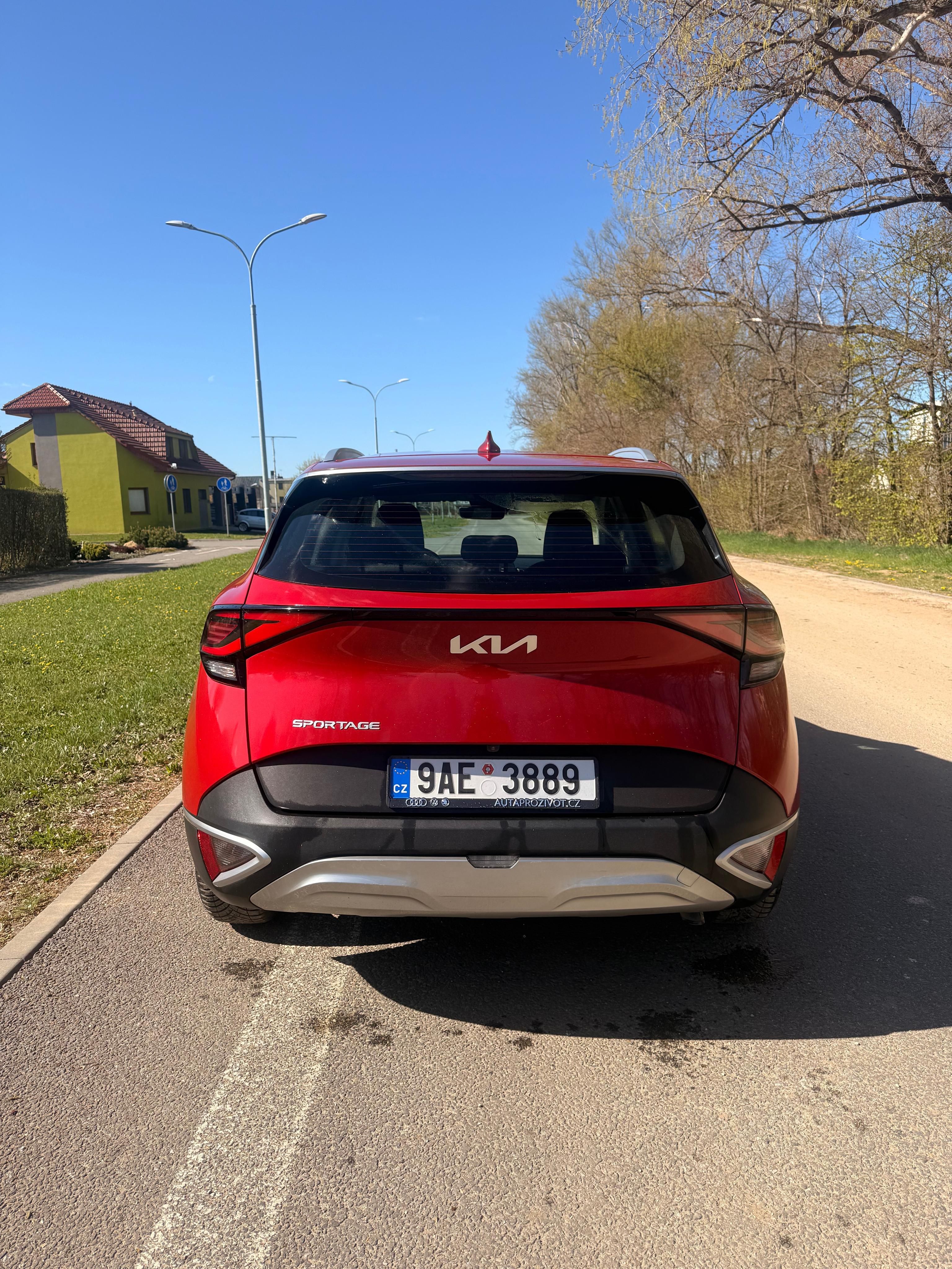 Kia Sportage, 1.6 TGDI Comfort 110 kW ČR DPH - fotka 6