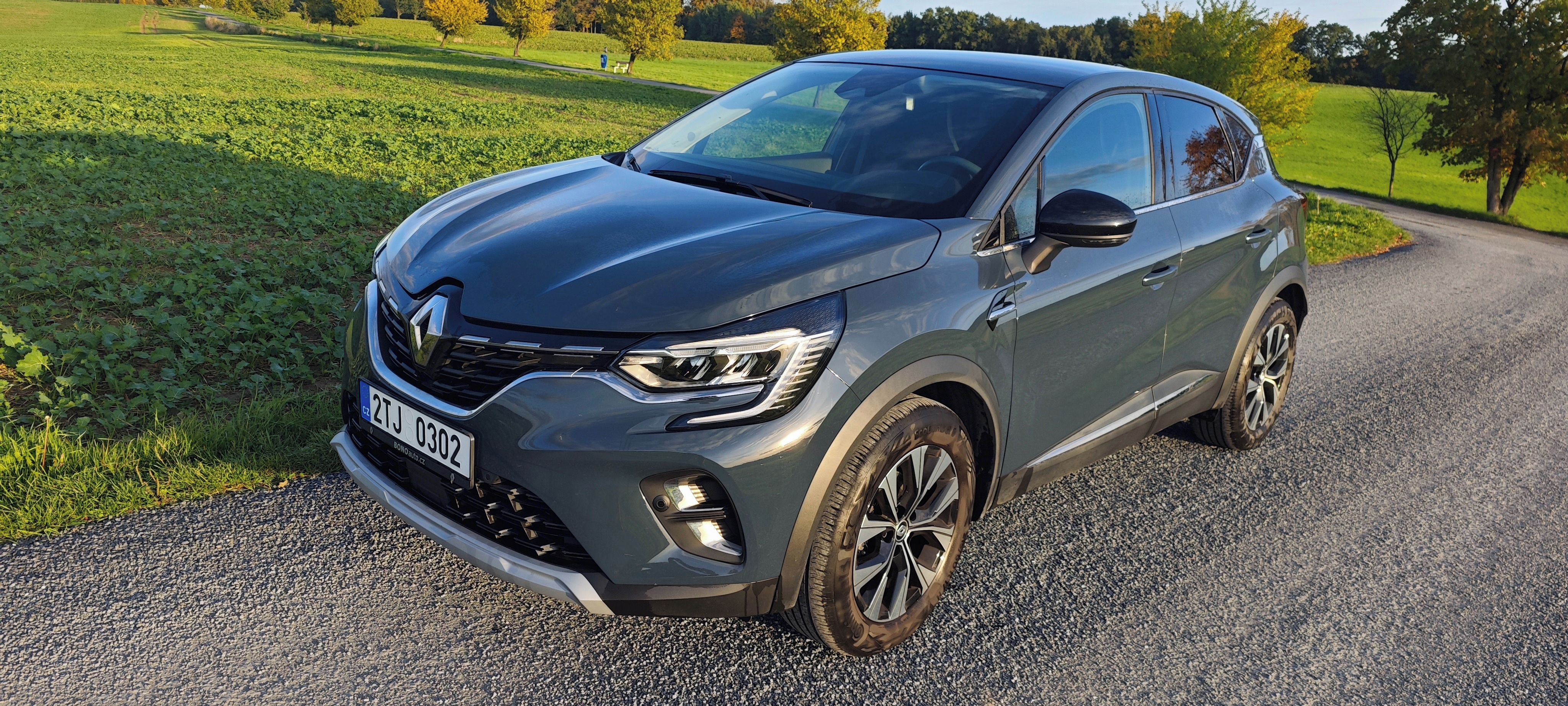 Renault Captur, 1.0 TCe Techno, 1.Maj,TZ,SLEVA - fotka 2