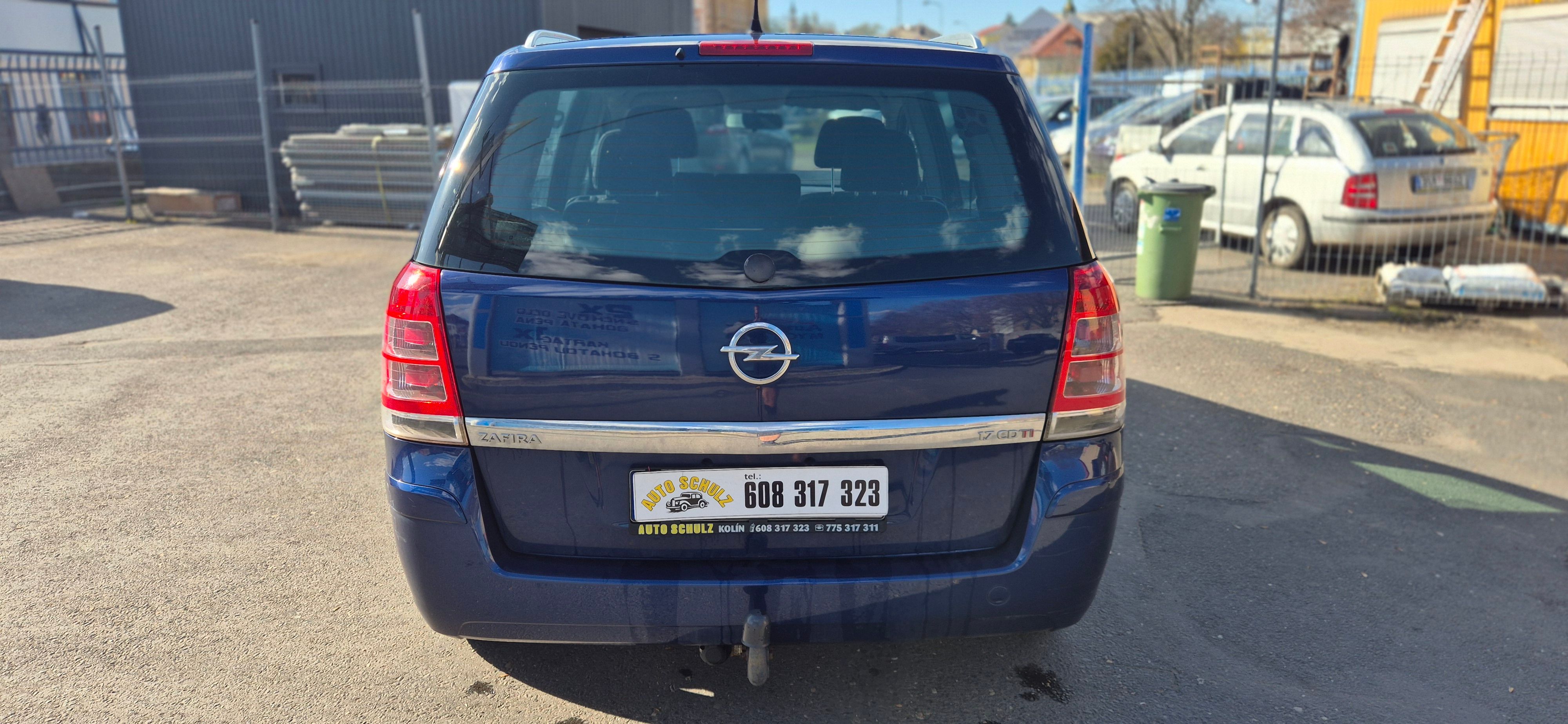 Opel Zafira, 1.7 CDTI 7 MÍST, TAŽNÉ ZAŘ. - fotka 6