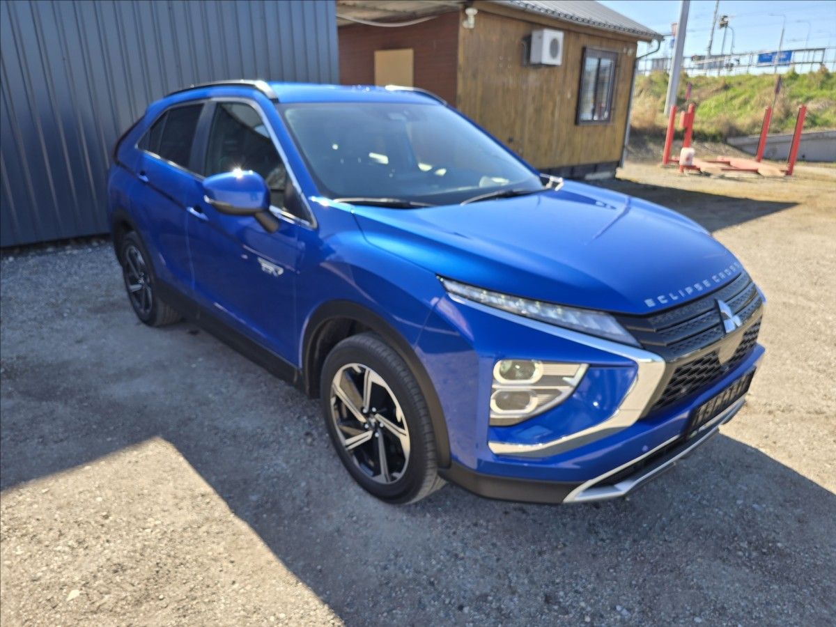 Mitsubishi Eclipse Cross, 2,4 PHEV  4x4  Záruka DPH - fotka 3