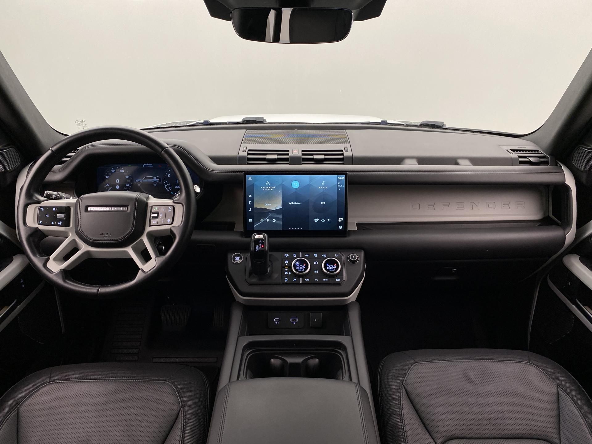 Land Rover Defender, P400 X-DYNAMIC HSE AWD AUT CZ - fotka 2