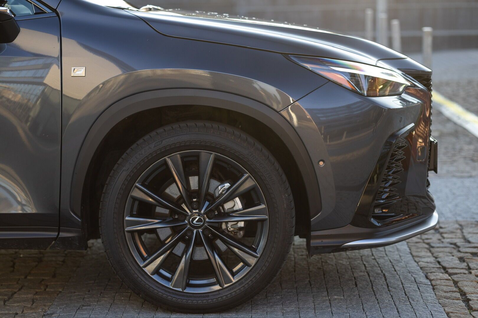 Lexus NX 350h, LEXUS NX 350H 2,5 HEV F SPORT - fotka 3