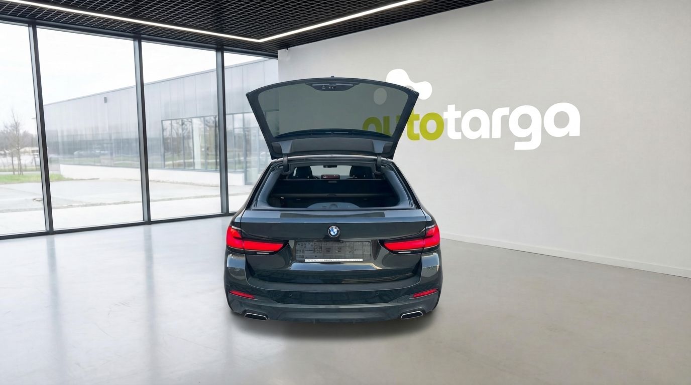 BMW Řada 5, 530 d xDrive M-Sport,Massage,S - fotka 3