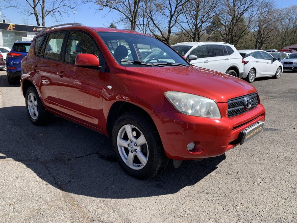 Toyota Rav4, 2,0 i 4x4 CEBIA - fotka 3