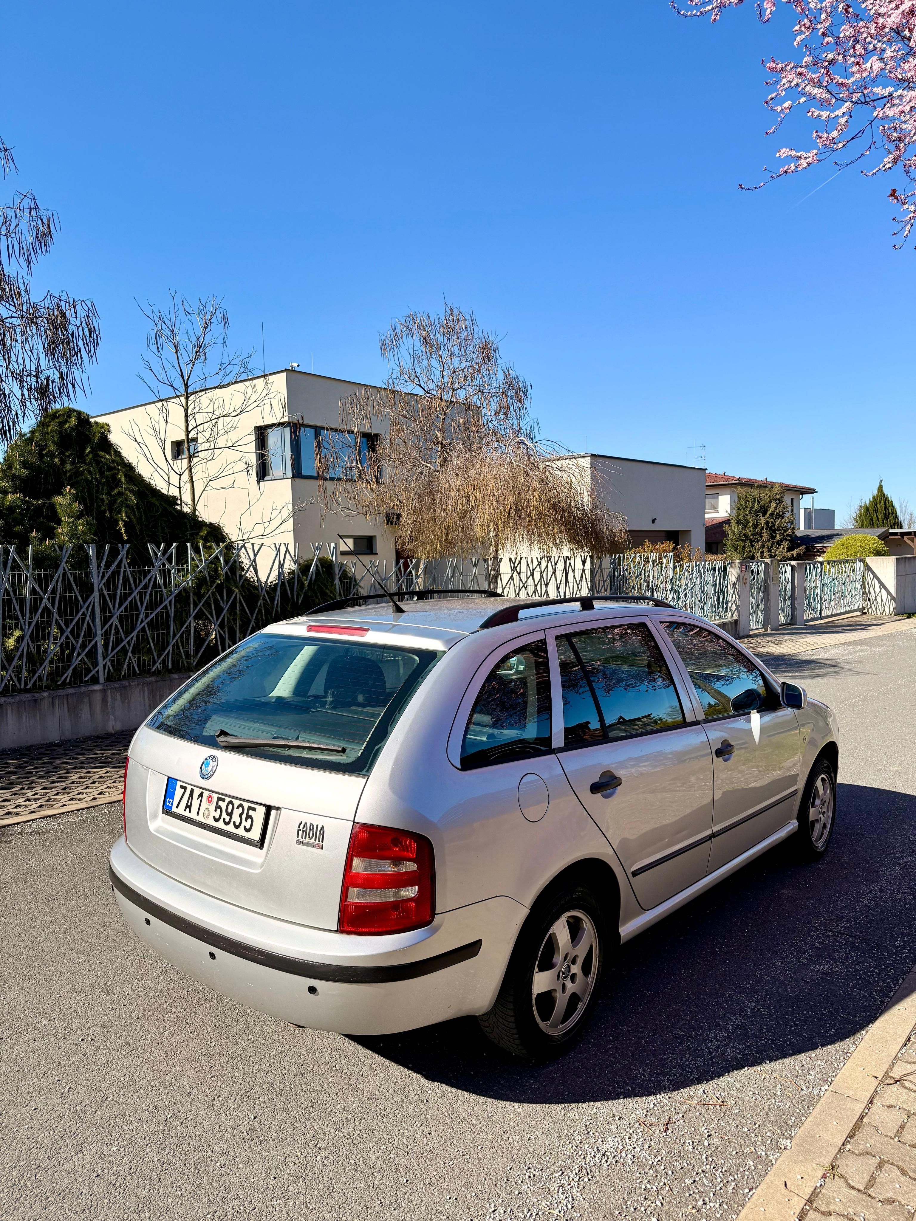 Škoda Fabia, 1.9 TDI, KLIMA - fotka 3