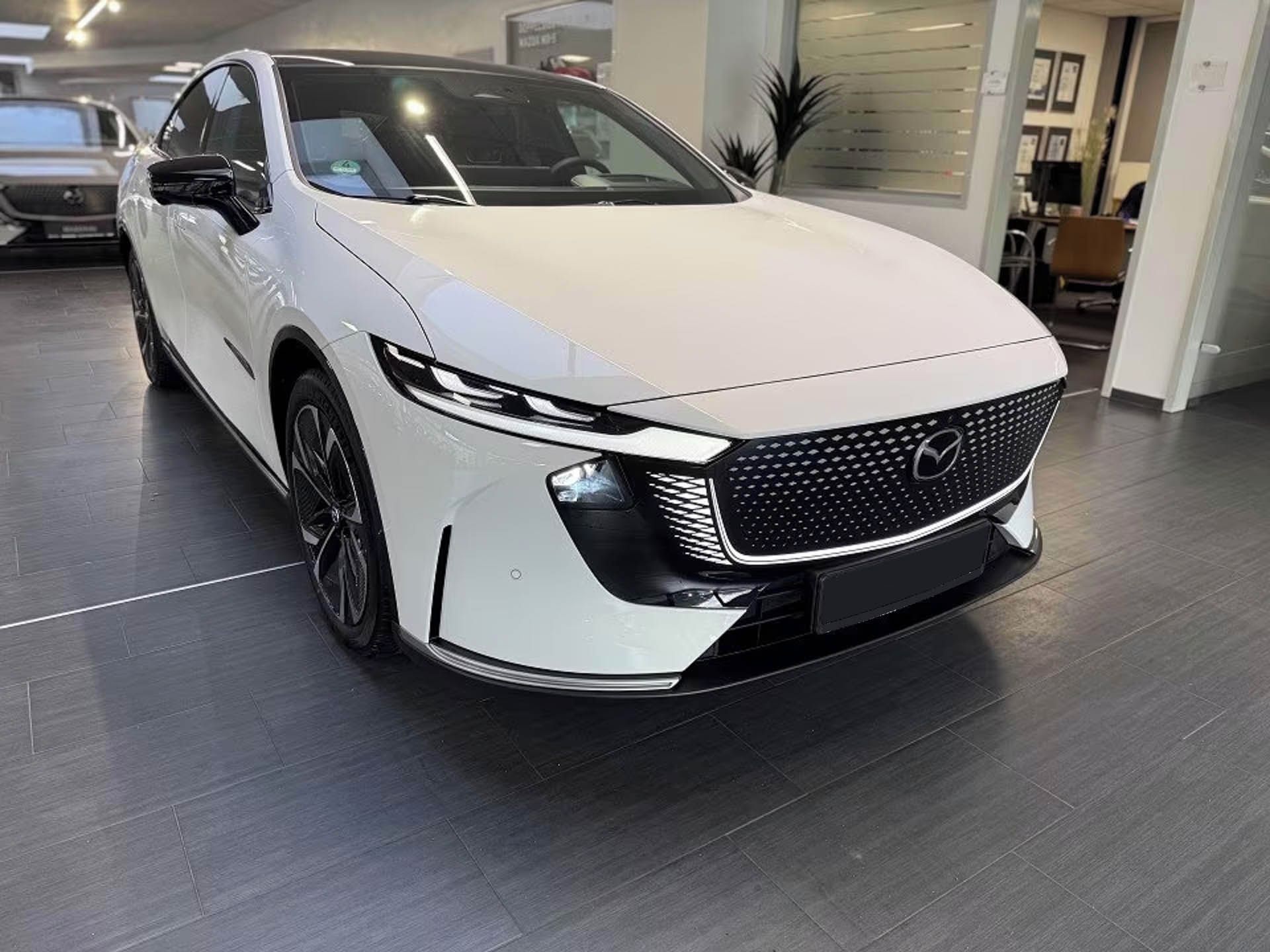 Mazda 6e, LR Takumi Sony Pano HuD 360 - fotka 2