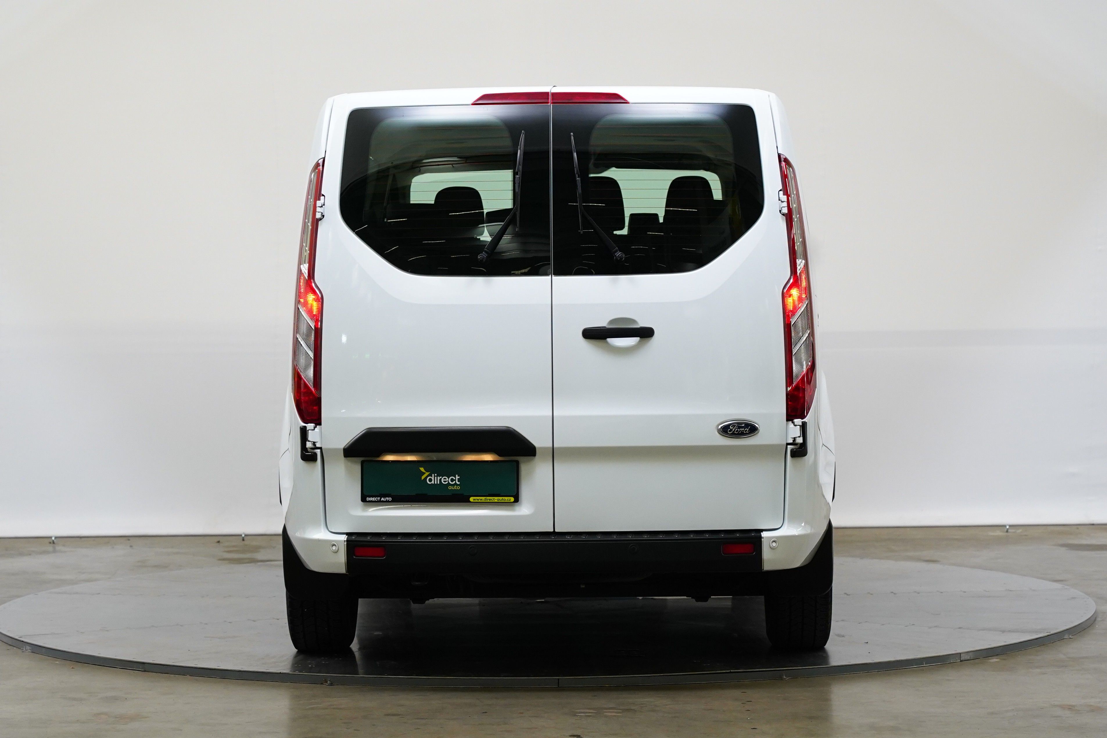 Ford Tourneo Custom, 2.0 TDCI 77 kW - fotka 6