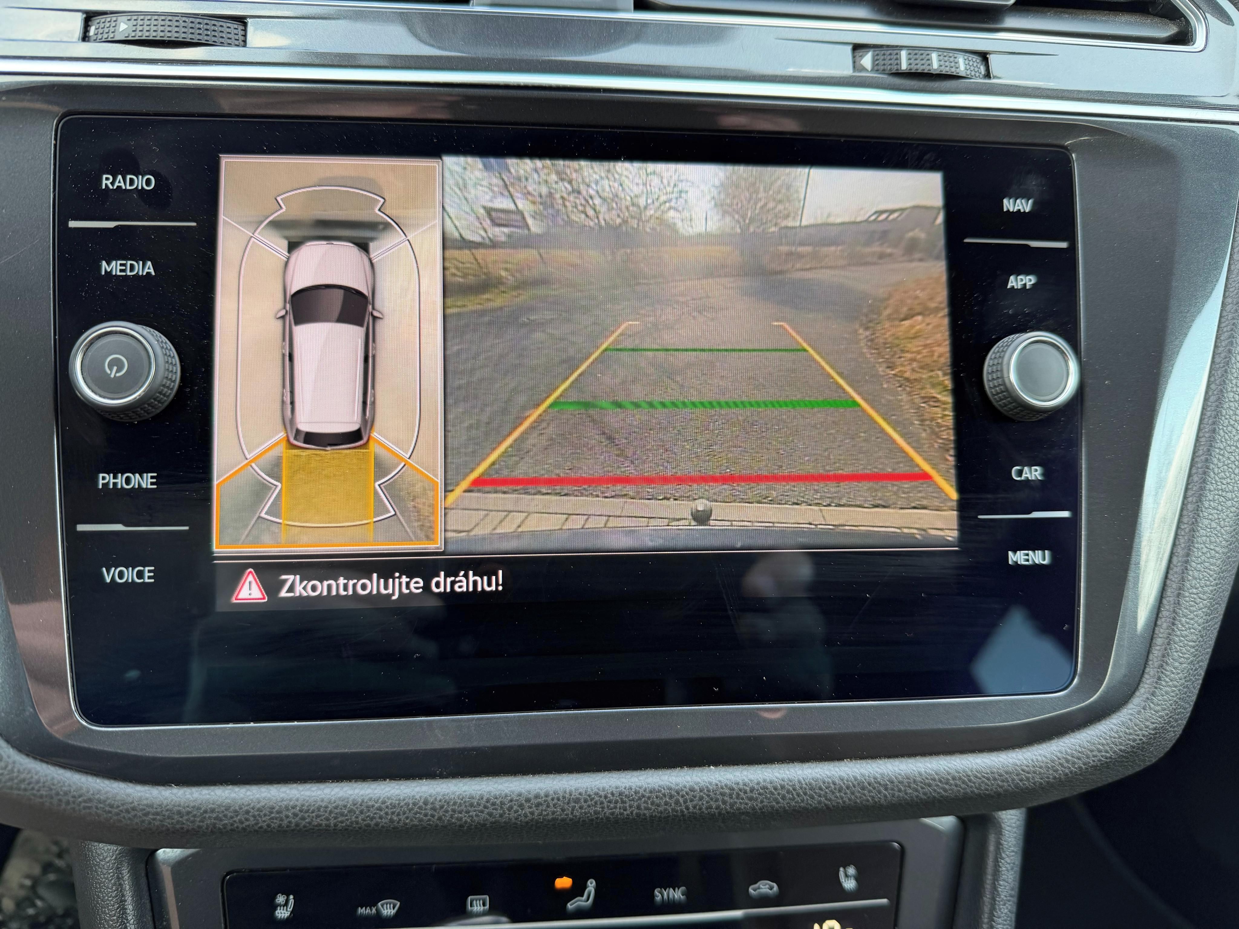 Volkswagen Tiguan Allspace, 7 míst 2,0 Tdi 110kW Business - fotka 5