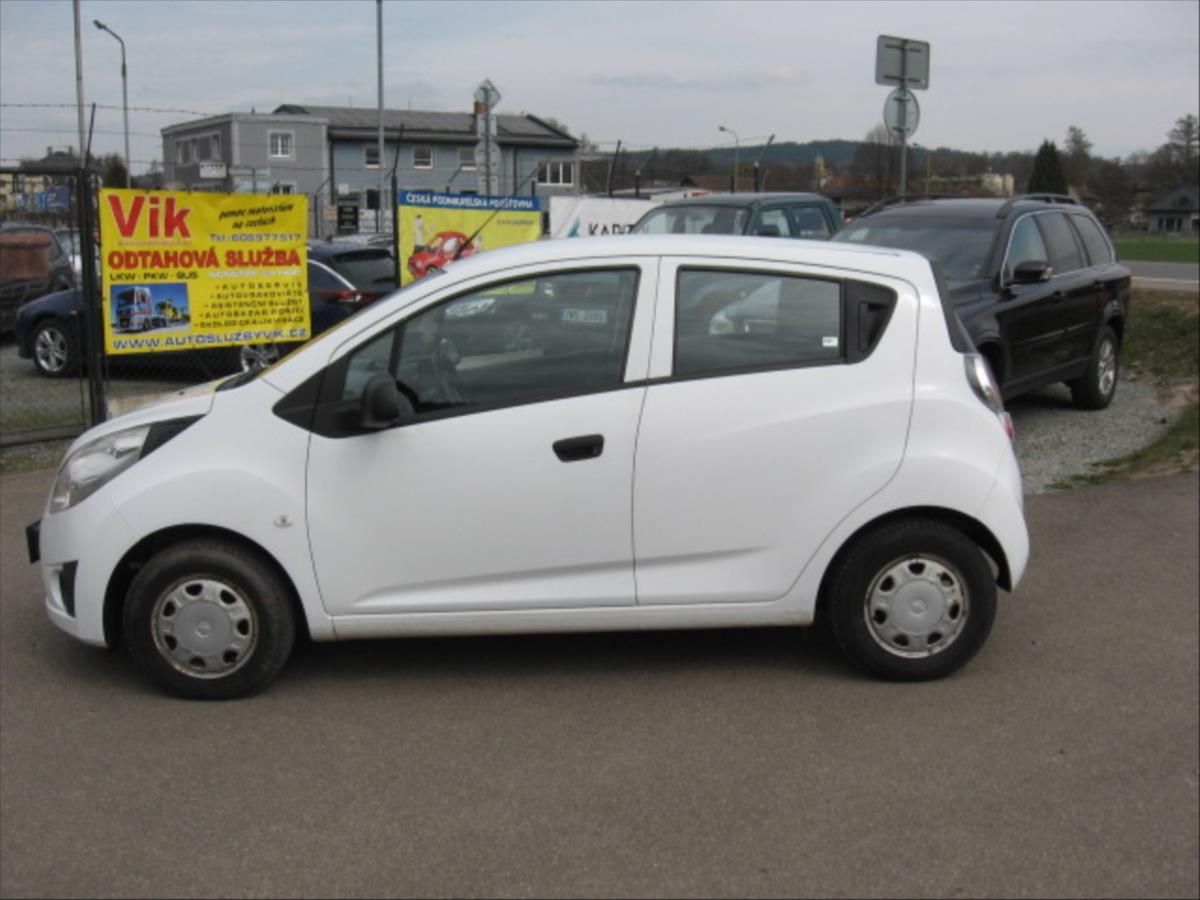 Chevrolet Spark, 1,0 - fotka 4