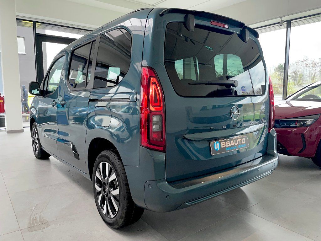 Opel Combo, Elegance Plus 1,5CDTi 130k MT6 - fotka 3