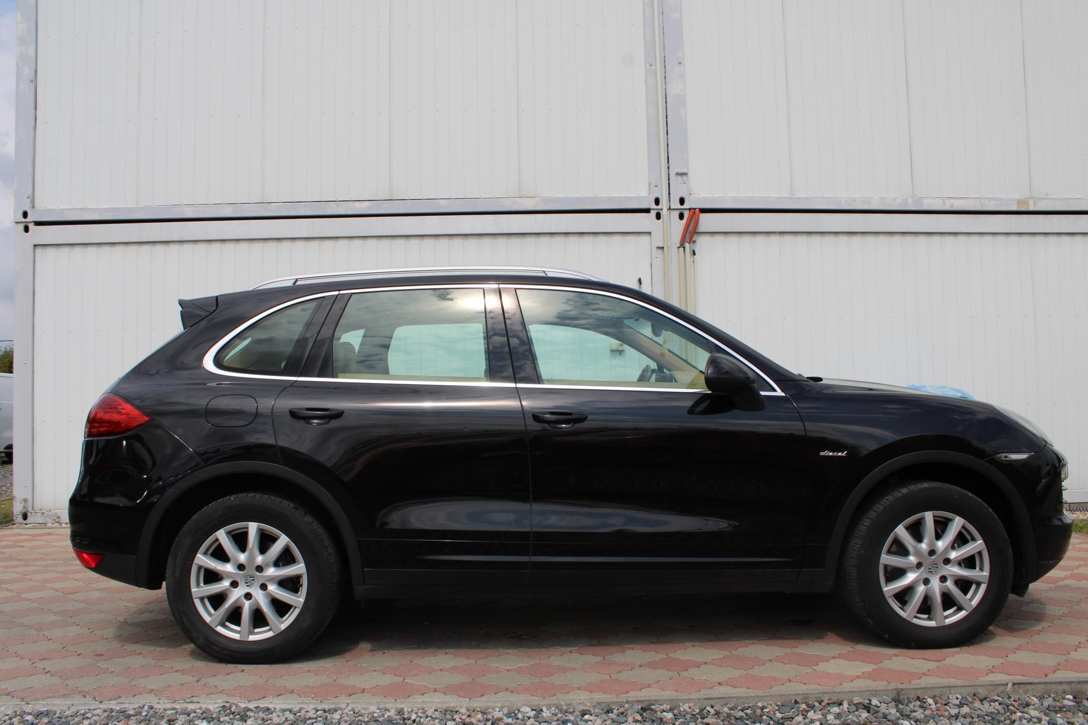 Porsche Cayenne, 3,0 TDI 4x4 Webasto N.Rozvody - fotka 3